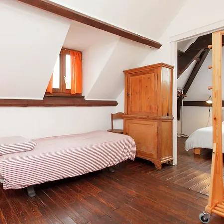 Serene Holiday Home In Marcourt Near Forest Holiday home