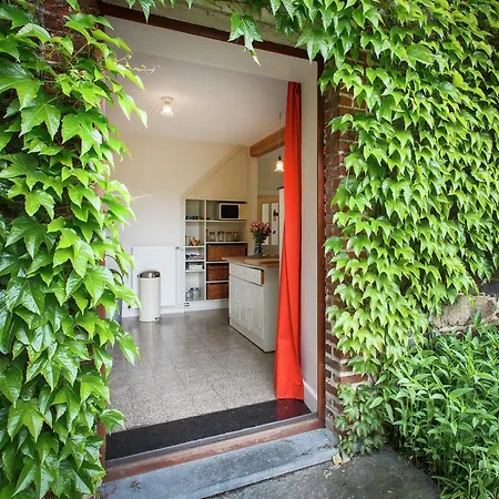 Holiday home Serene Holiday Home In Marcourt Near Forest