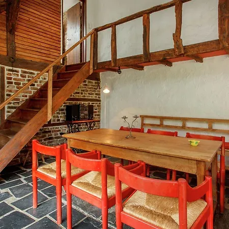 Serene Holiday Home In Marcourt Near Forest *