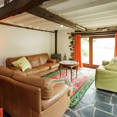 Holiday home Serene Holiday Home In Marcourt Near Forest